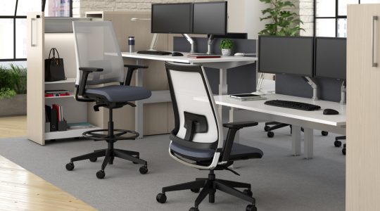 9 to 5 Luna Office Chair